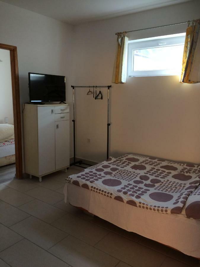 Teraszos Haz Hotel Balatonlelle Exterior foto